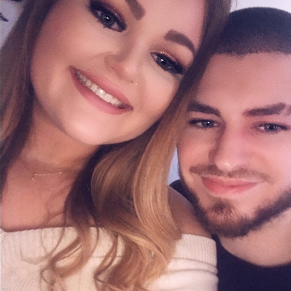 Meet your Posher, Logan